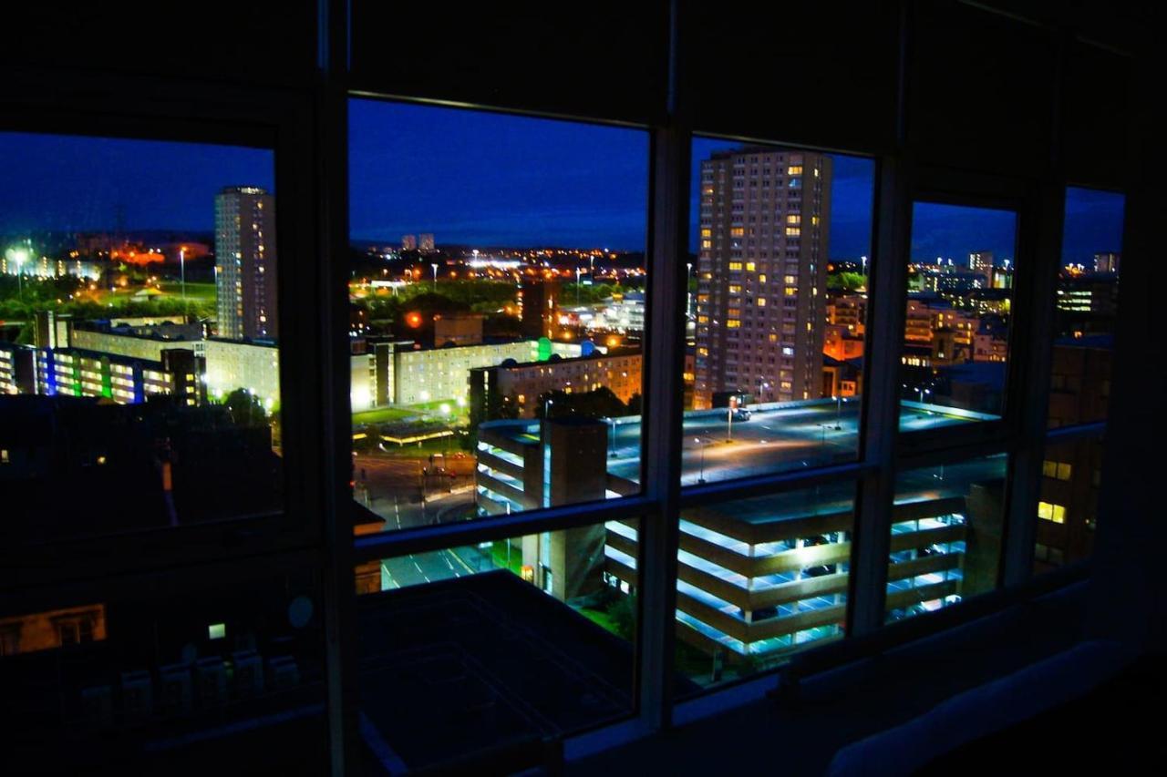 City Views Apartment City Centre Freeparking Glasgow Buitenkant foto